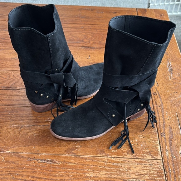 See By Chloe Studded Crosta Boots Women’s Black Suede Booties Gold Stud Size 7.5 - Picture 13 of 13